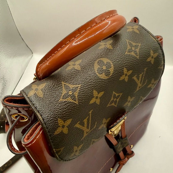 Louis Vuitton Backpack - Picture 3 of 12